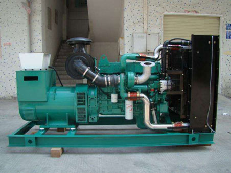 袁州1100kw康明斯柴油发电机组图片 袁州1100kw康明斯柴油发电机组图片